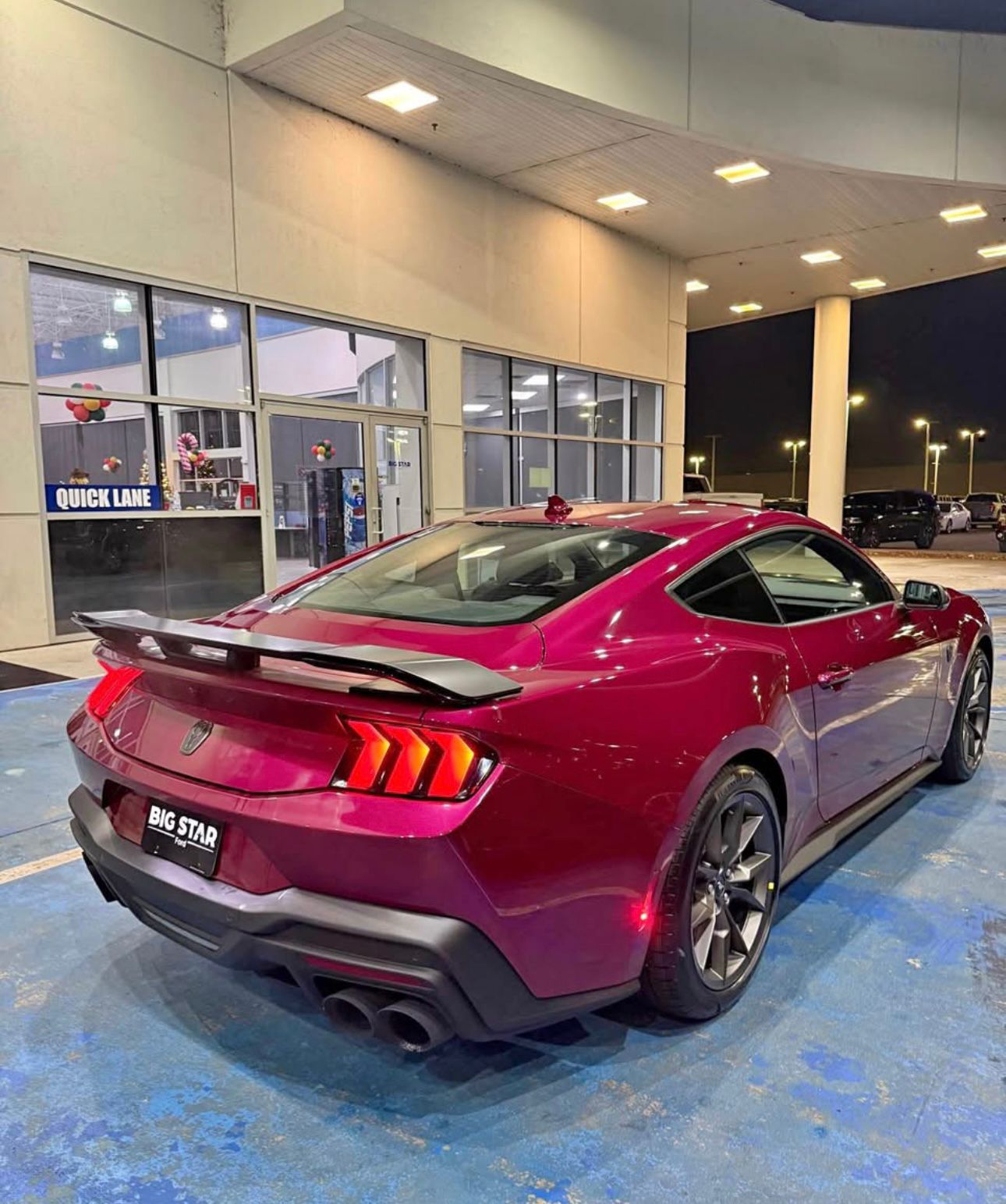 Super Venom - View 1